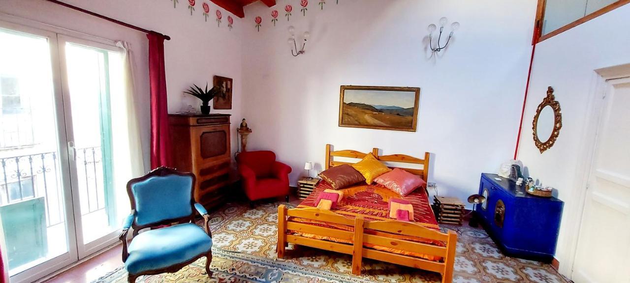 Vucciria'S Holiday Home Palermo Exterior photo